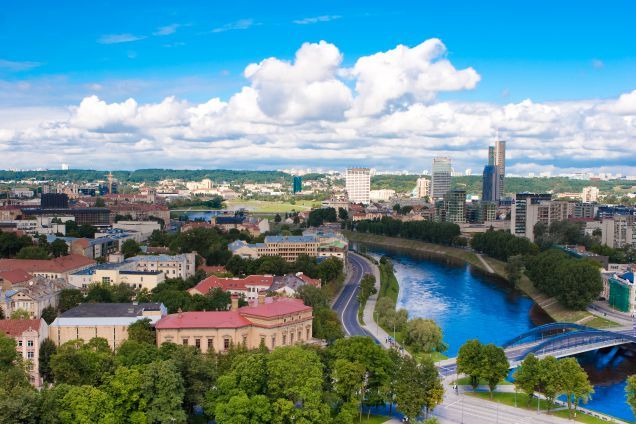 Liettuan pääkaupunki Vilna. Kuvan lähde on napsu.fi/matkailu/artikkelit.