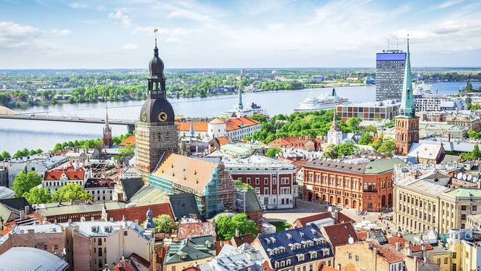 Matkakohteena Riika. Kuvan lähde on finnair.com.