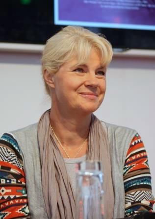 Rikoskirjailija Nele Neuhaus vuonna 2016. Kuvan lähde on Wikipedia.