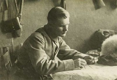 Kuva 5. Punaisten itäisen rintaman ylipäällikkö Heikki Kaljunen. Kuvan lähde on wikipedia.